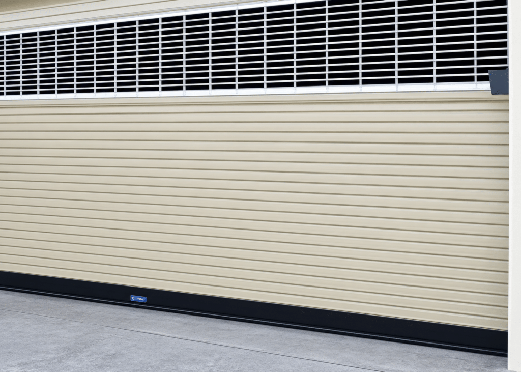 Hướng dẫn thao tác kéo pa-lăng xích xả phanh tay khi cửa cuốn mất điện